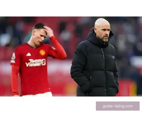 曼联滕哈格重启三中卫体系能否真正修补后防漏洞并扭转赛季颓势